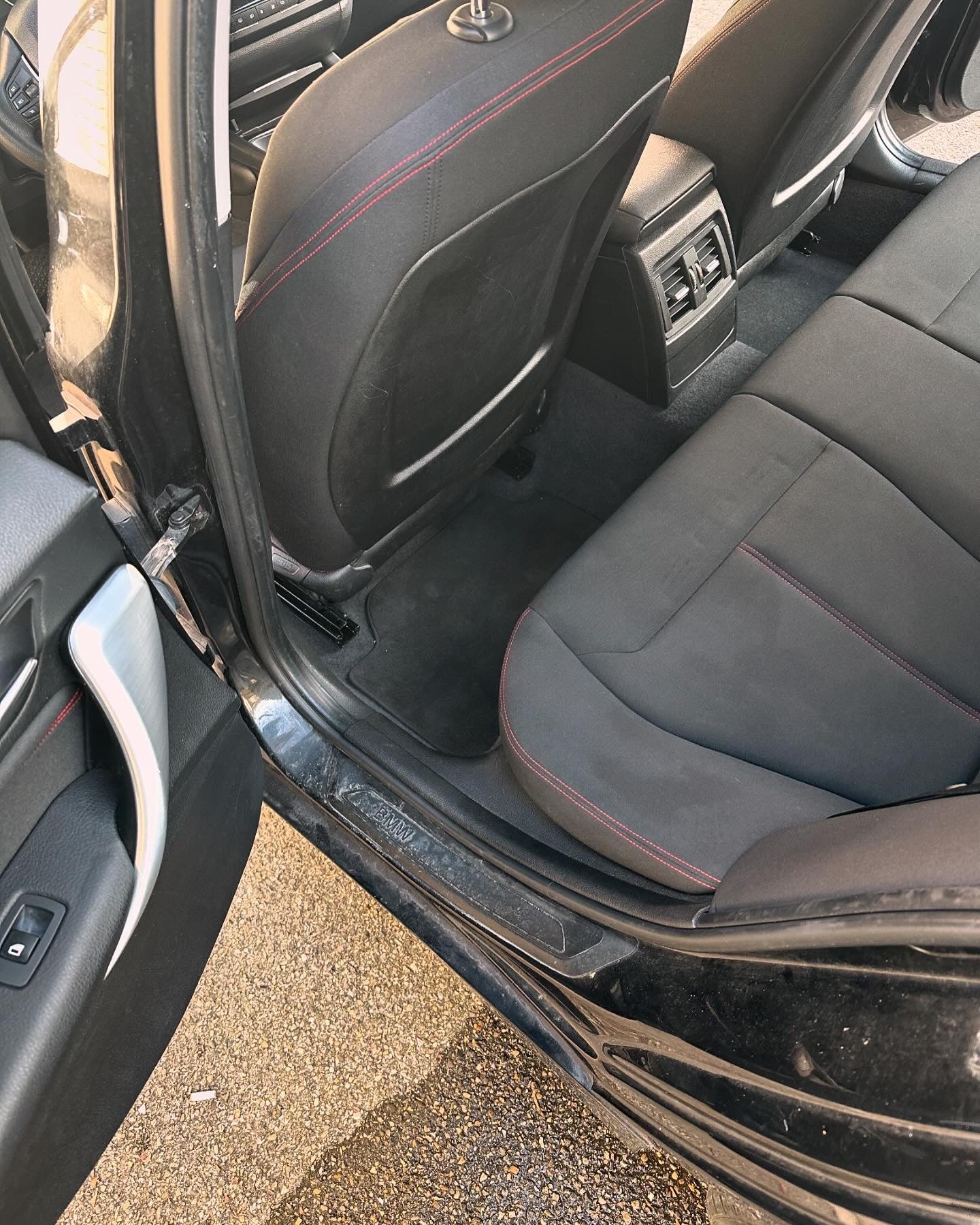 Nettoyage intérieur voiture