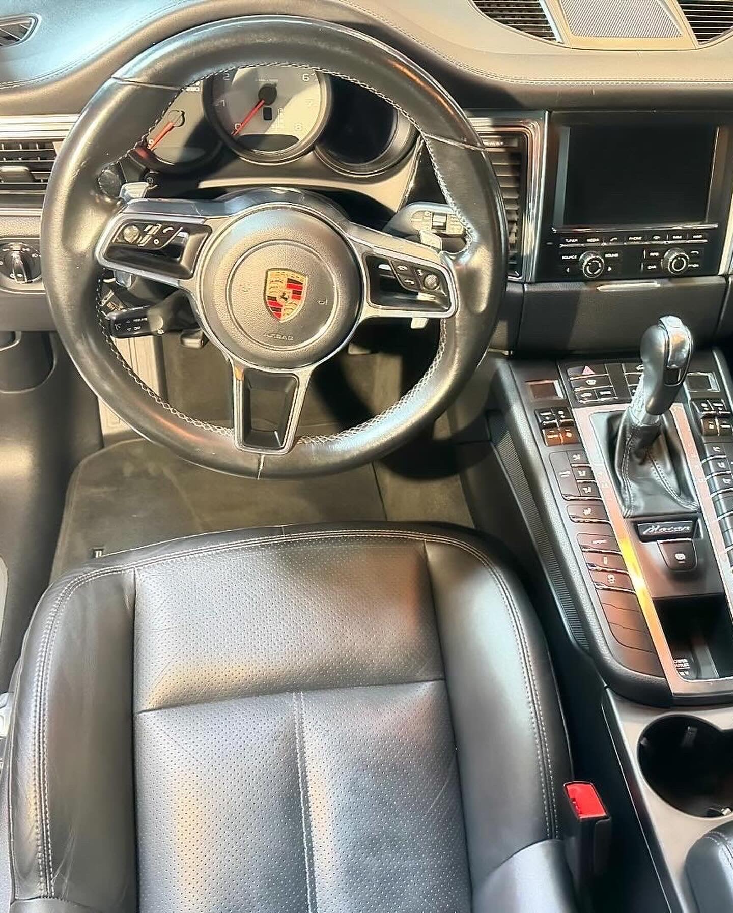 Nettoyage intérieur voiture