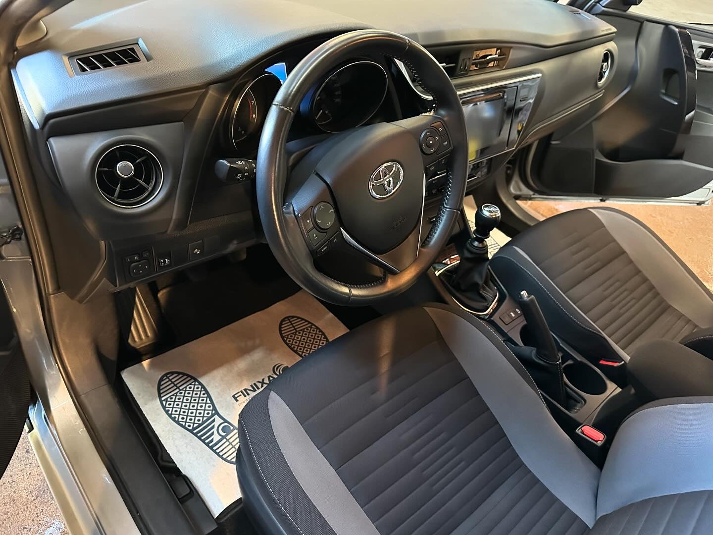 Nettoyage intérieur voiture