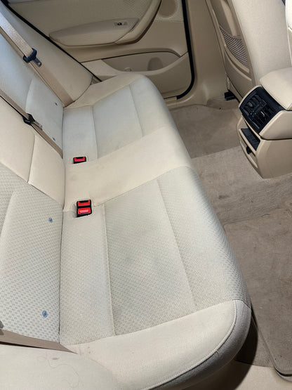 Nettoyage intérieur voiture