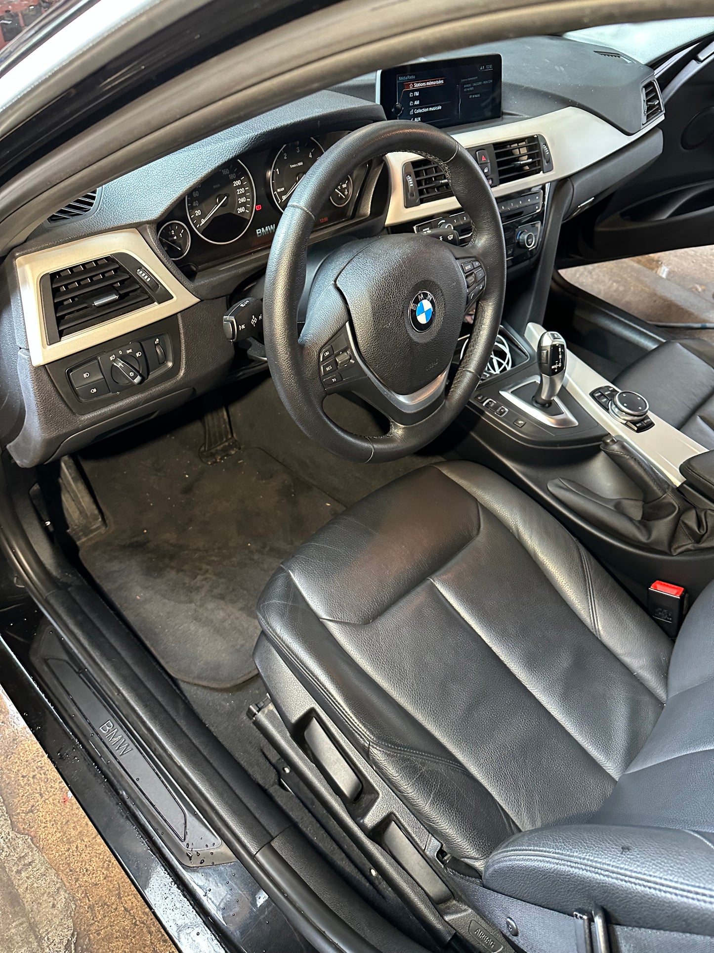 Nettoyage intérieur voiture