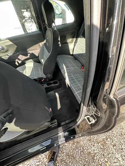 Nettoyage intérieur voiture